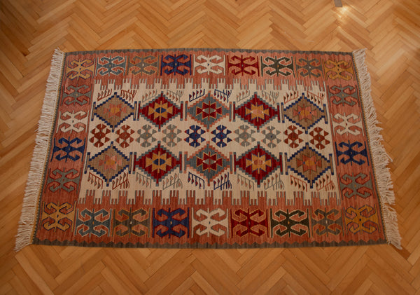 Anatolian Flatweave Wool Kilim/Rug No. 9  172 × 115 cm (67.7" × 45.3")