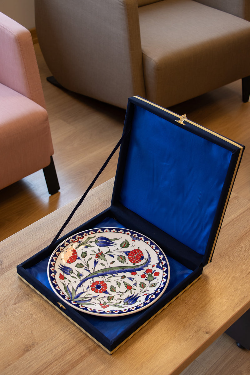 British Museum 25 cm Handmade Turkish Ceramic Plate – Iznik Tile Design