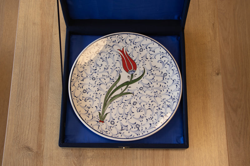 Golden Horn 25 cm Handmade Turkish Ceramic Plate – Iznik Tile Design